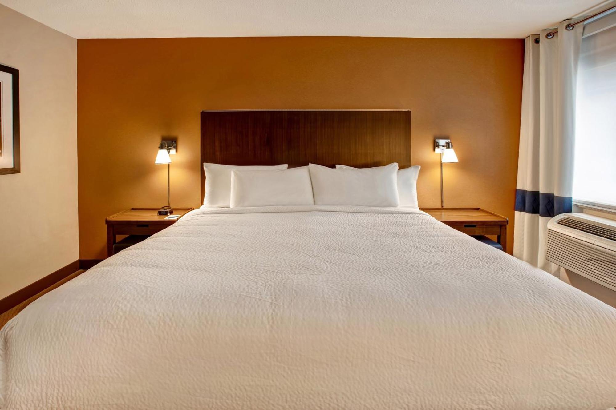Four Points By Sheraton Hotel Peoria